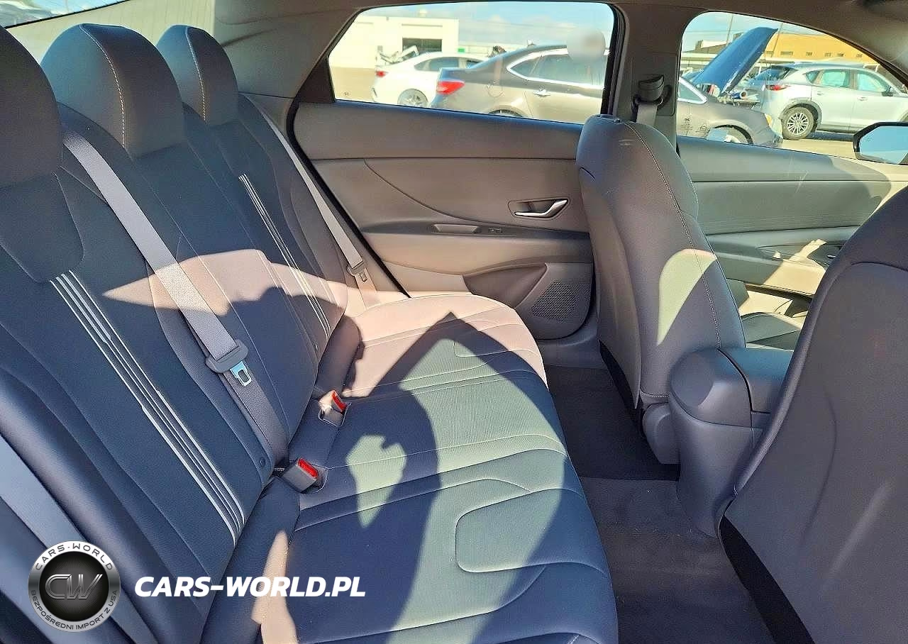 2021 Hyundai Elantra Sel VIN:5NPLM4AG3MH004296 - 10
