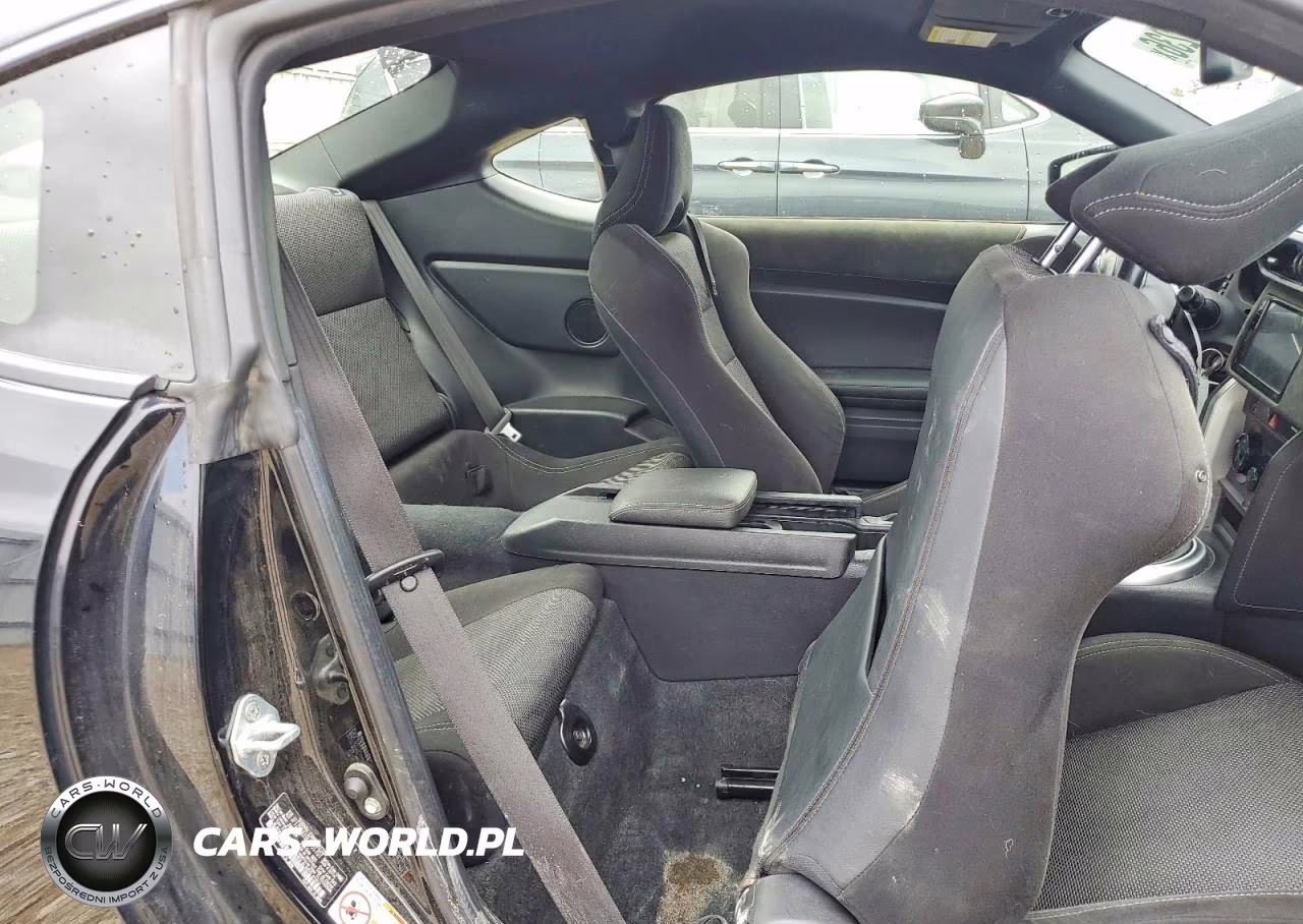 2020 Toyota 86 Base VIN:JF1ZNAA19L9751707 - 10