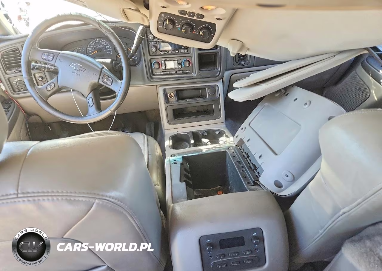 2003 Chevrolet Suburban K1500 VIN:3GNFK16TX3G203559 - 8