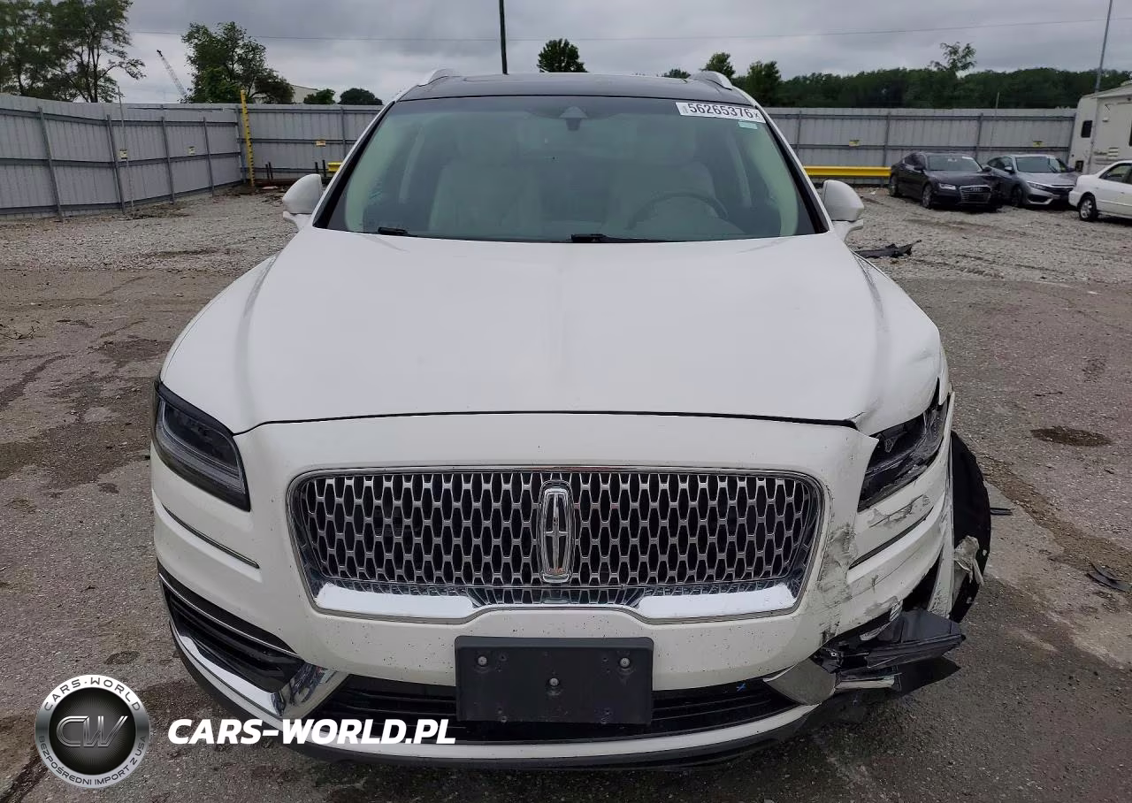 2020 Lincoln Nautilus Reserve VIN:2LMPJ8K92LBL15892 - 5