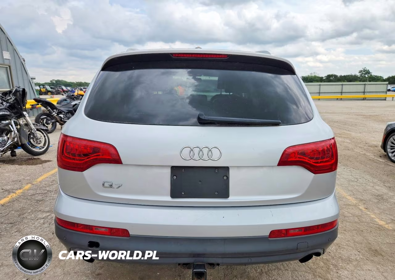 2011 Audi Q7 Premium Plus VIN:WA1LGAFE8BD003929 - 6