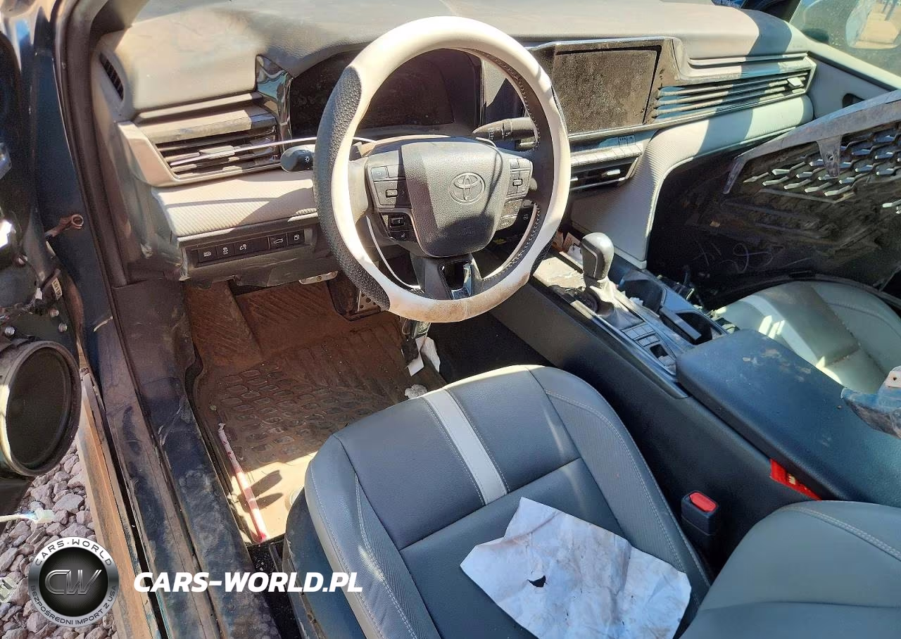 2025 Toyota Camry Se VIN:4T1DBADKXSU528469 - 8