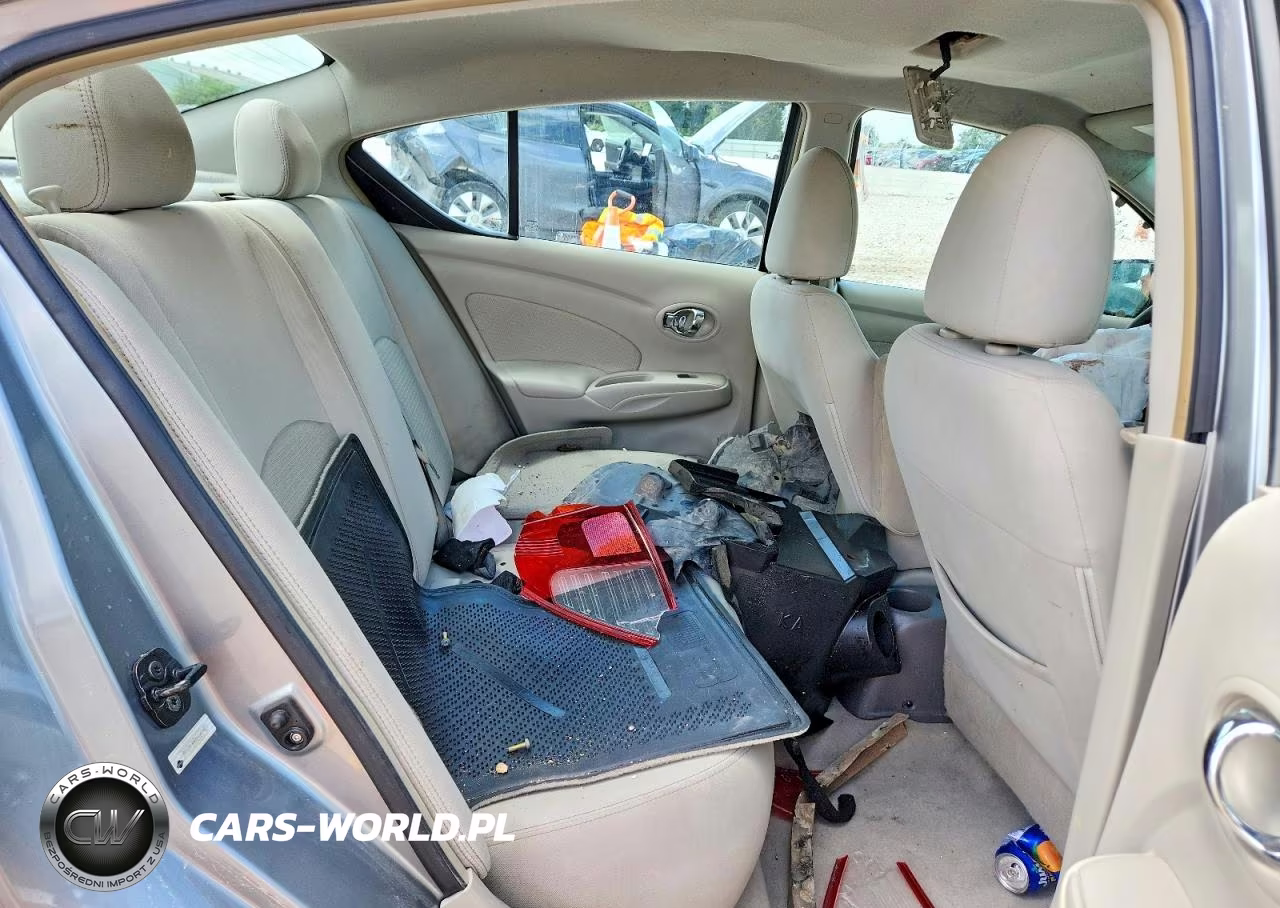 2014 Nissan Versa VIN:3N1CN7AP6EL801001 - 10