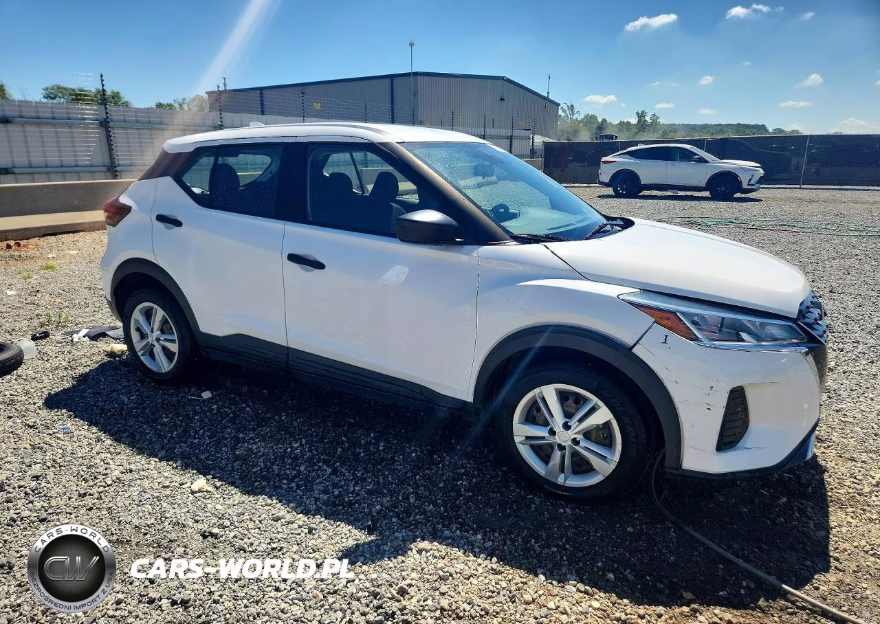2022 Nissan Kicks S VIN:3N1CP5BV3NL528823 - 4