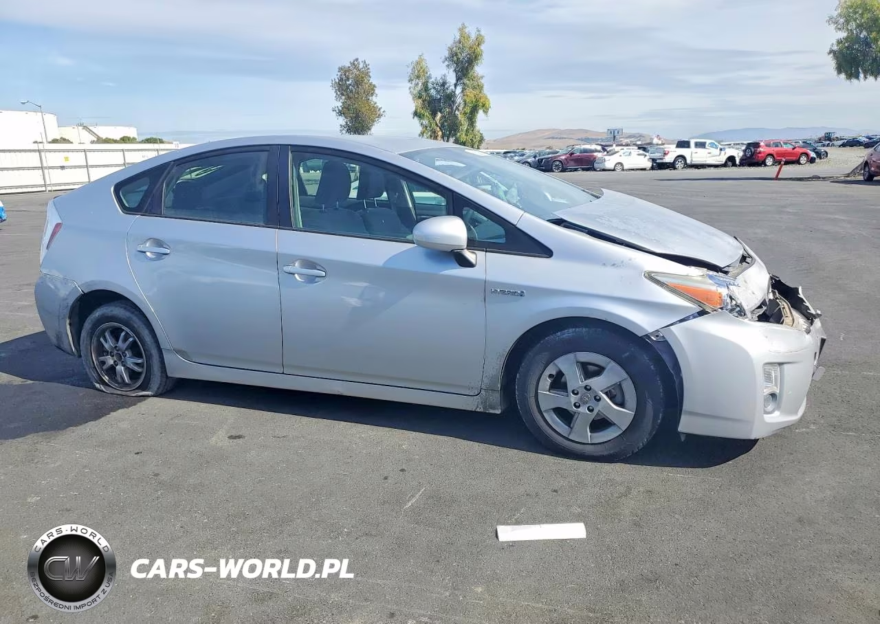 2010 Toyota Prius Ii VIN:JTDKN3DU3A0182089 - 4