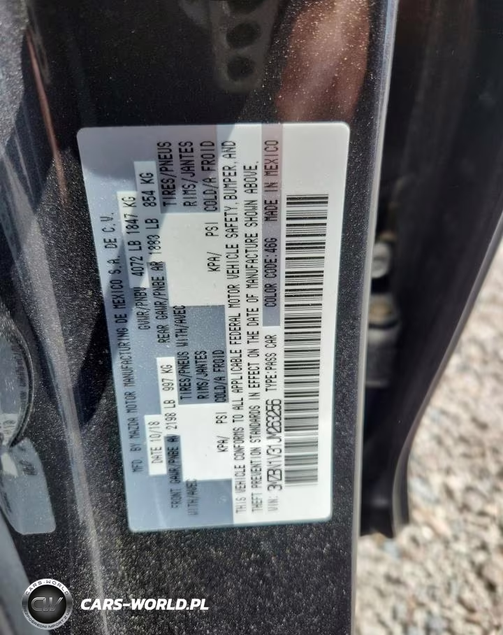 2018 Mazda 3 Touring VIN:3MZBN1V31JM263256 - 13