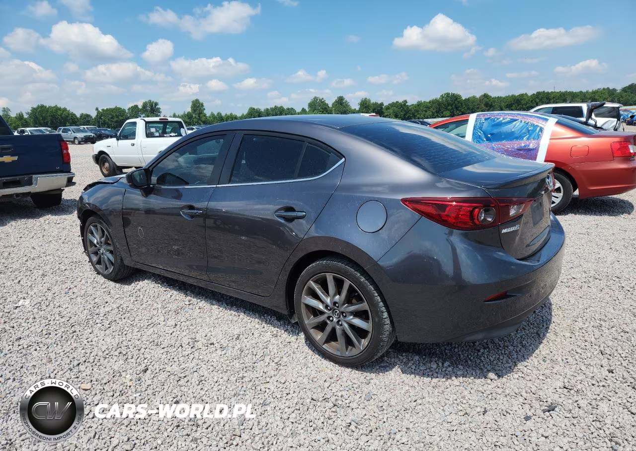 2018 Mazda 3 Touring VIN:3MZBN1V31JM263256 - 2