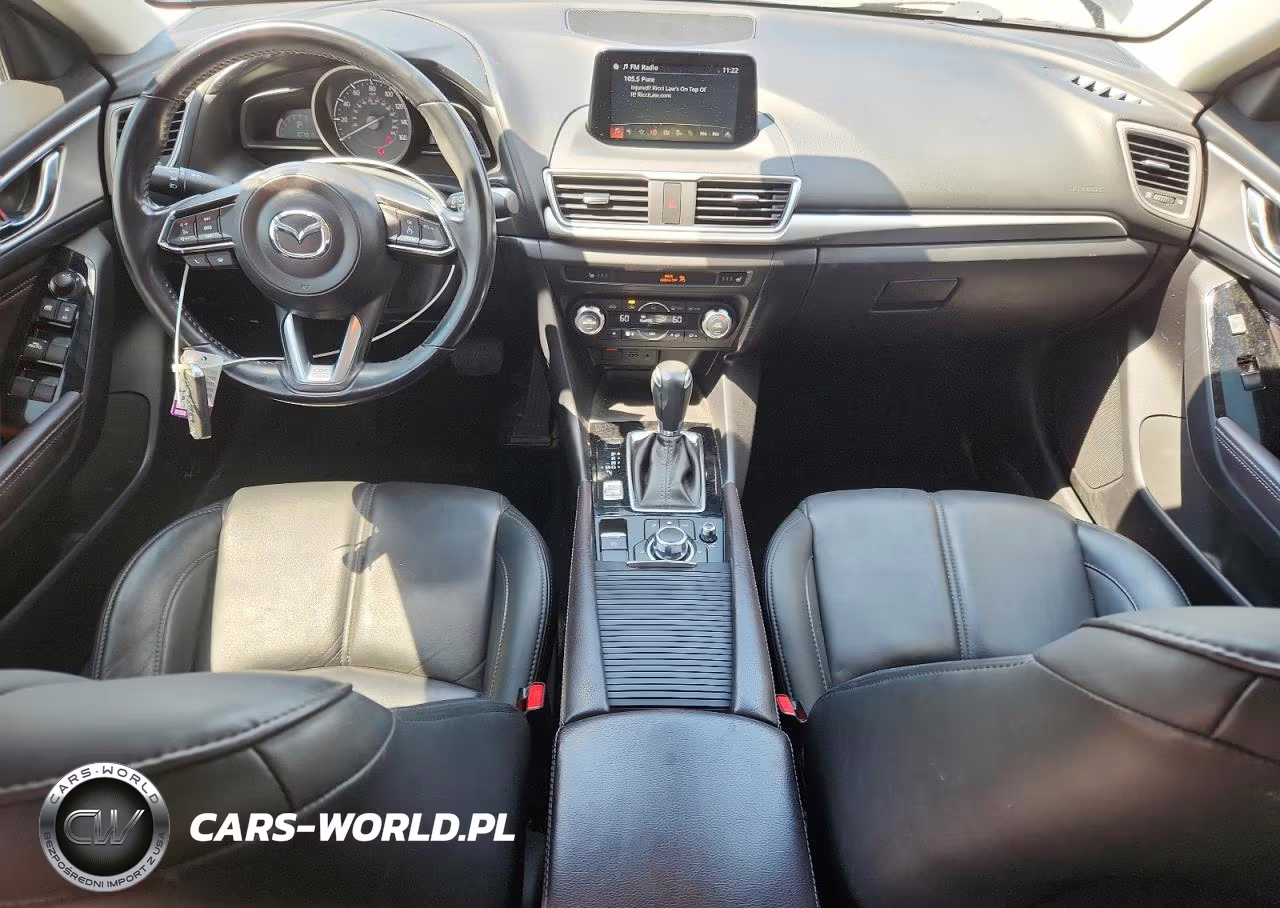 2018 Mazda 3 Touring VIN:3MZBN1V31JM263256 - 8
