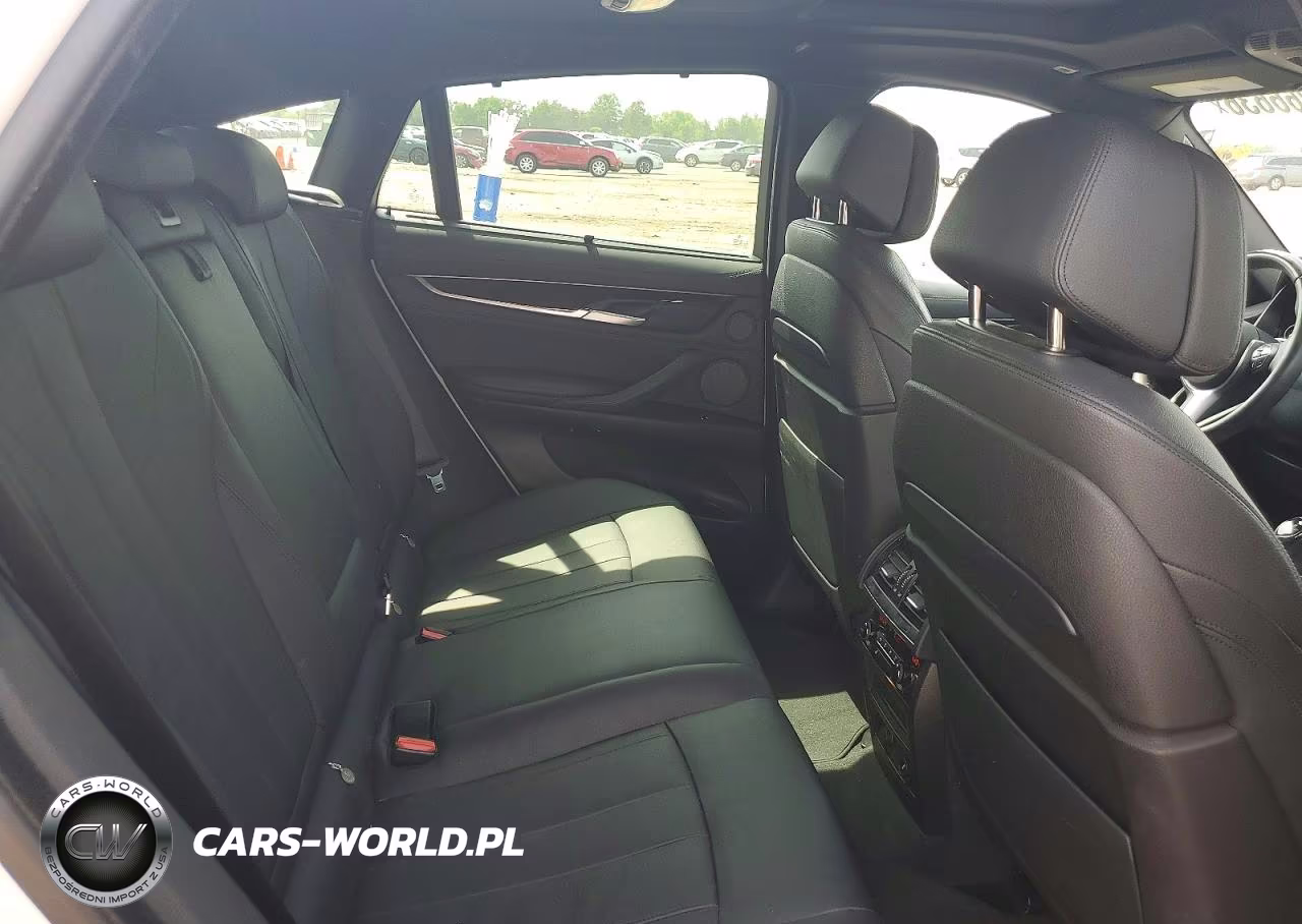 2015 BMW X6 xDrive50I VIN:5UXKU6C52F0F94334 - 11