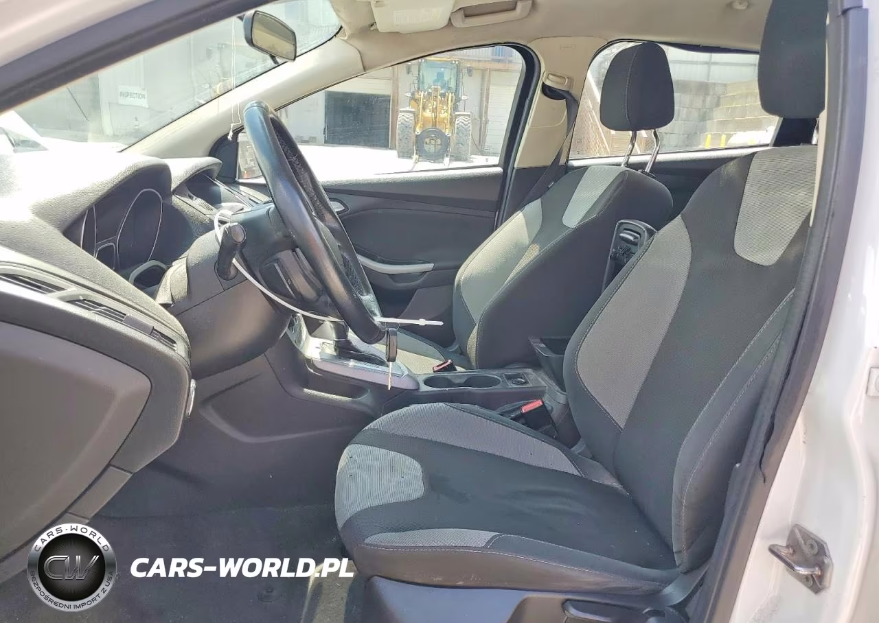2012 Ford Focus Se VIN:1FAHP3F25CL233194 - 7