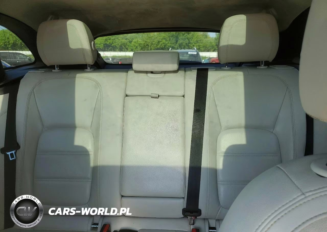 2020 Jaguar F-Pace Prestige VIN:SADCK2GX6LA637368 - 10