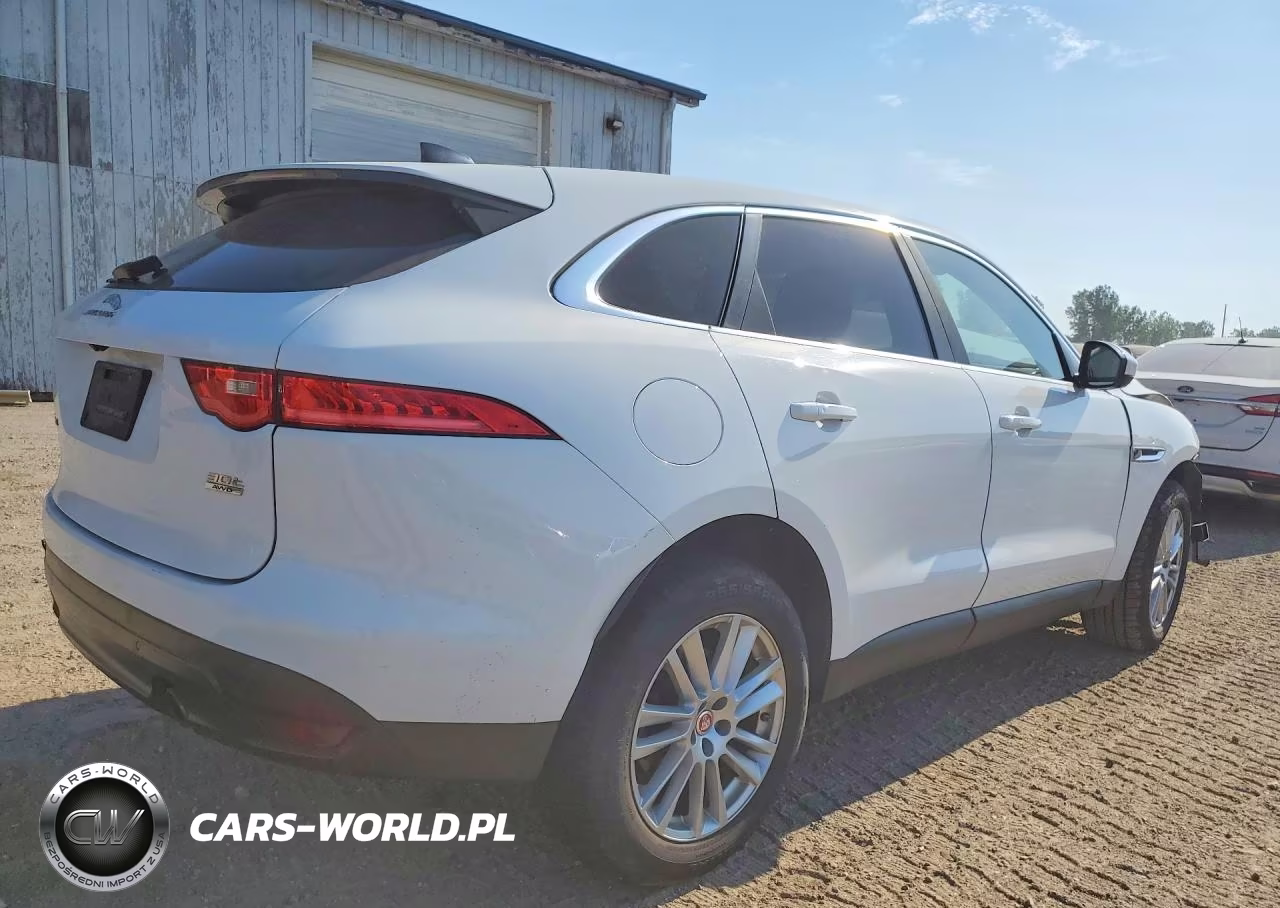 2020 Jaguar F-Pace Prestige VIN:SADCK2GX6LA637368 - 3