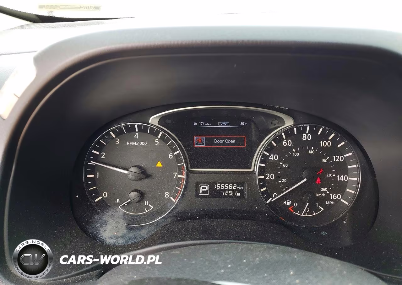 2014 Nissan Pathfinder S VIN:5N1AR2MM2EC693576 - 9