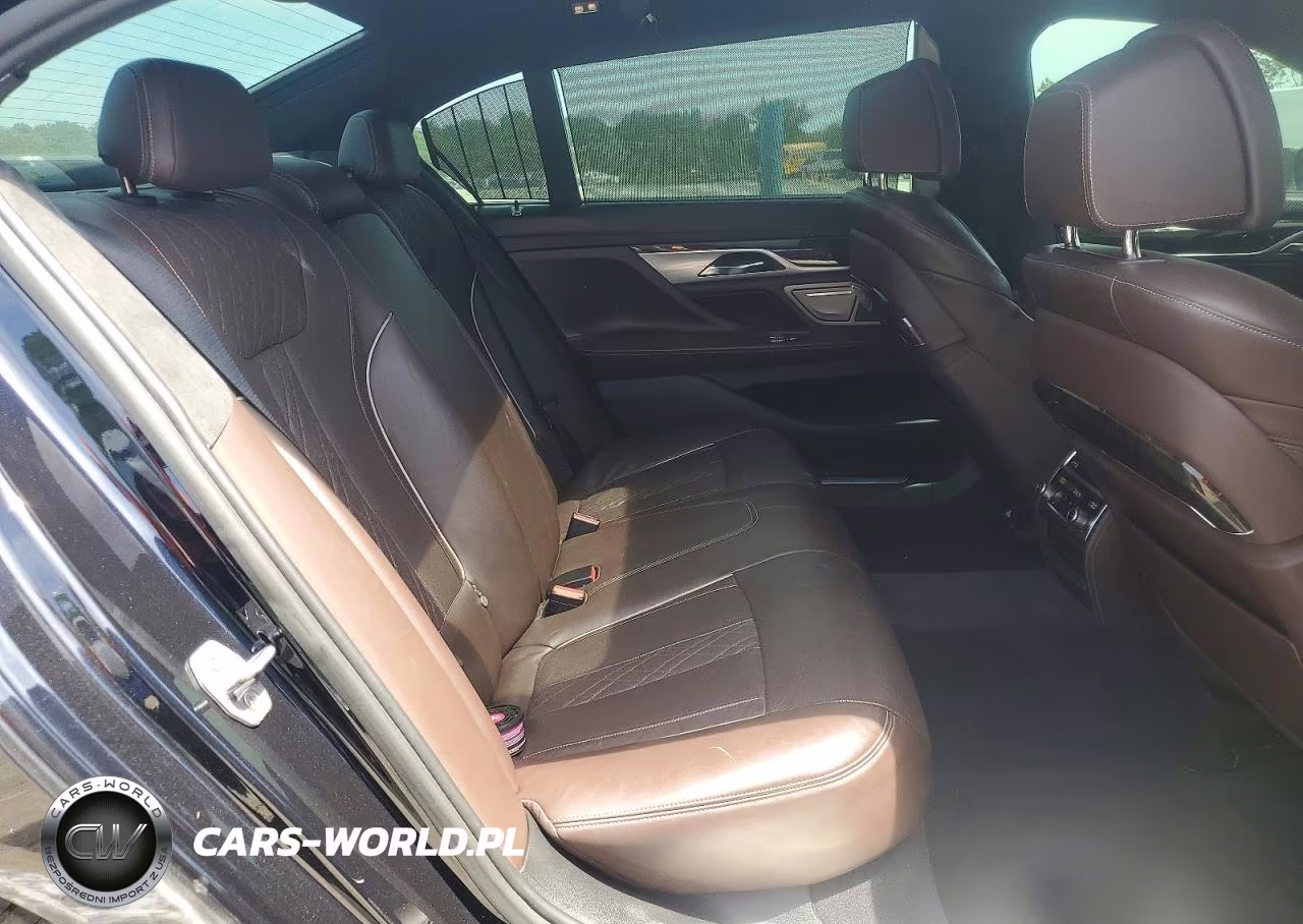 2016 BMW 750 I VIN:WBA7F0C53GGM20385 - 10