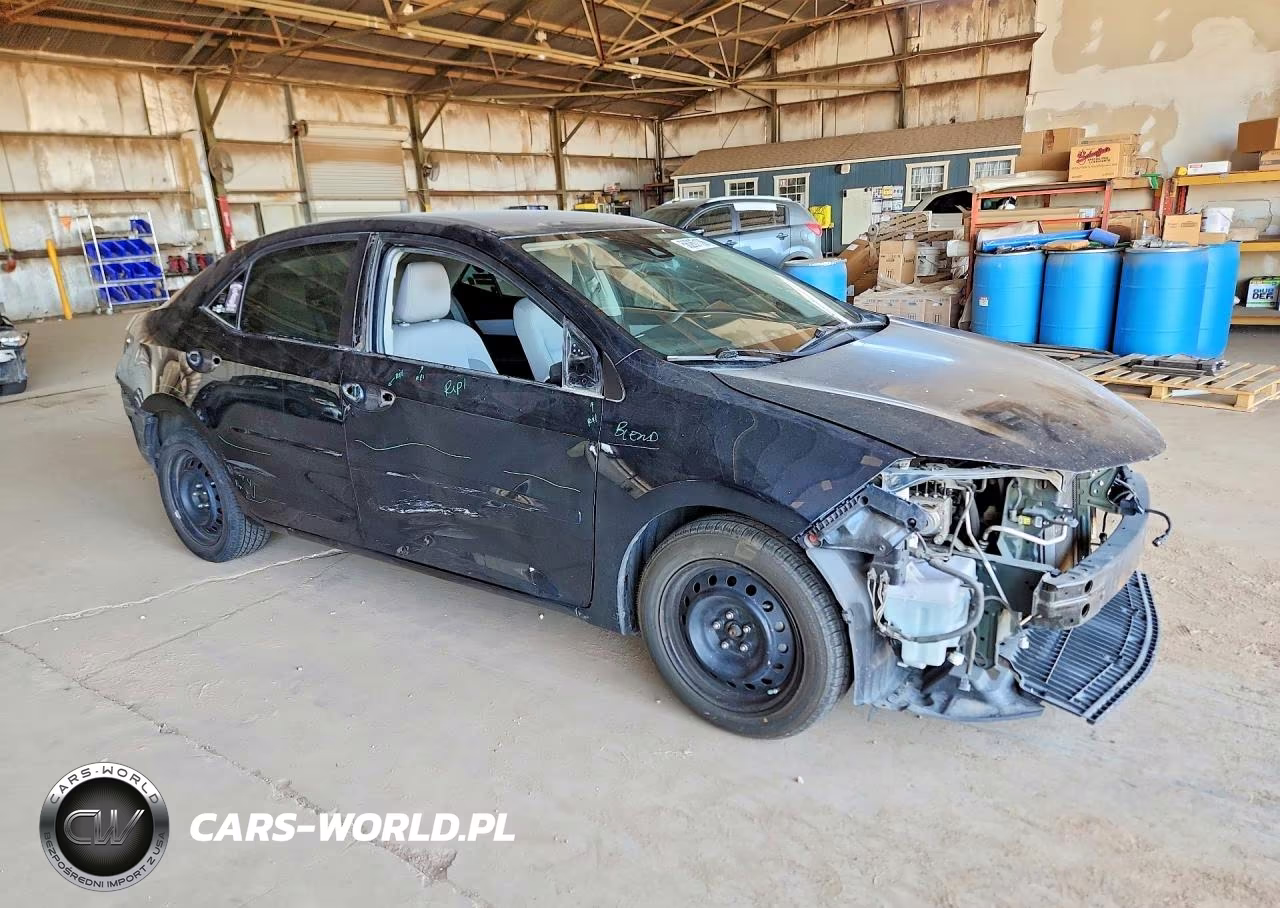 2017 Toyota Corolla Le VIN:2T1BURHE7HC921568 - 4