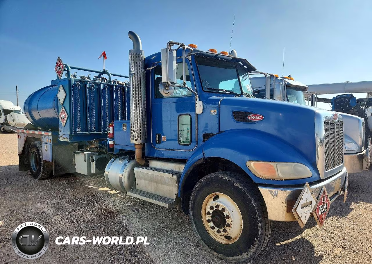 2014 Peterbilt 337 Fuel Truck