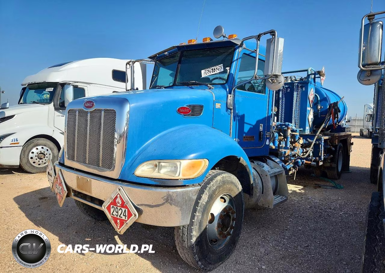 2014 Peterbilt 337 Fuel Truck VIN:2NP2HJ7X5EM225379 - 2