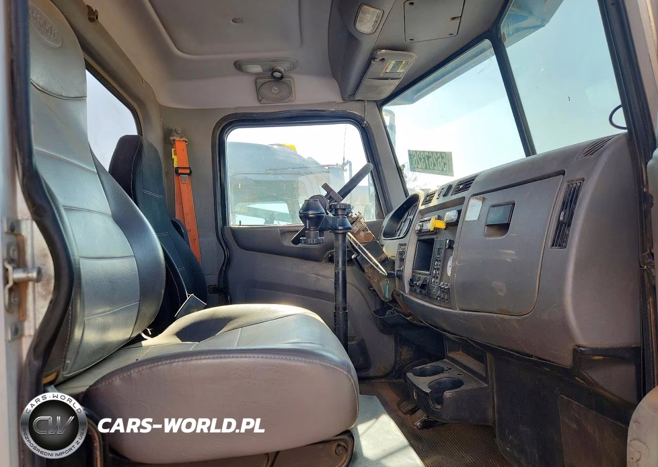 2014 Peterbilt 337 Fuel Truck VIN:2NP2HJ7X5EM225379 - 5