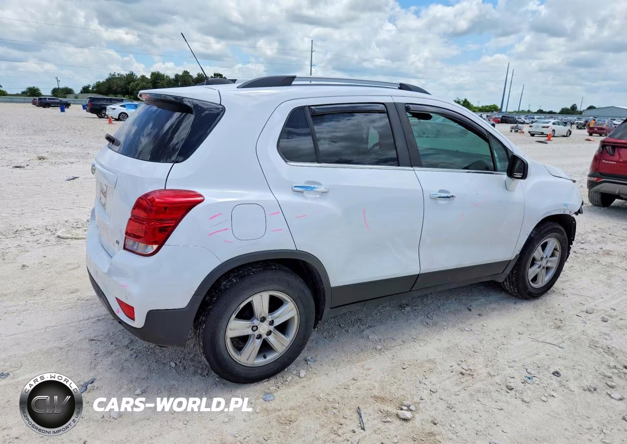 2020 Chevrolet Trax 1Lt VIN:3GNCJLSB6LL324370 - 3