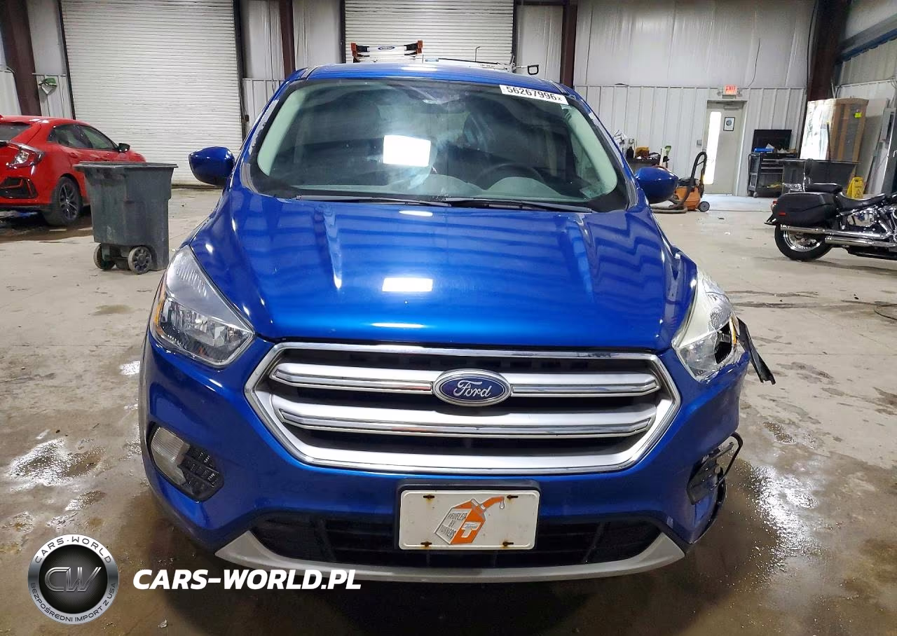 2017 Ford Escape Se VIN:1FMCU9GDXHUD36642 - 5