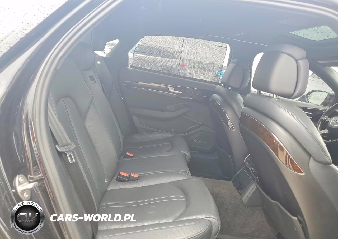 2015 Audi A8 L Quattro VIN:WAU3GAFD6FN031318 - 10