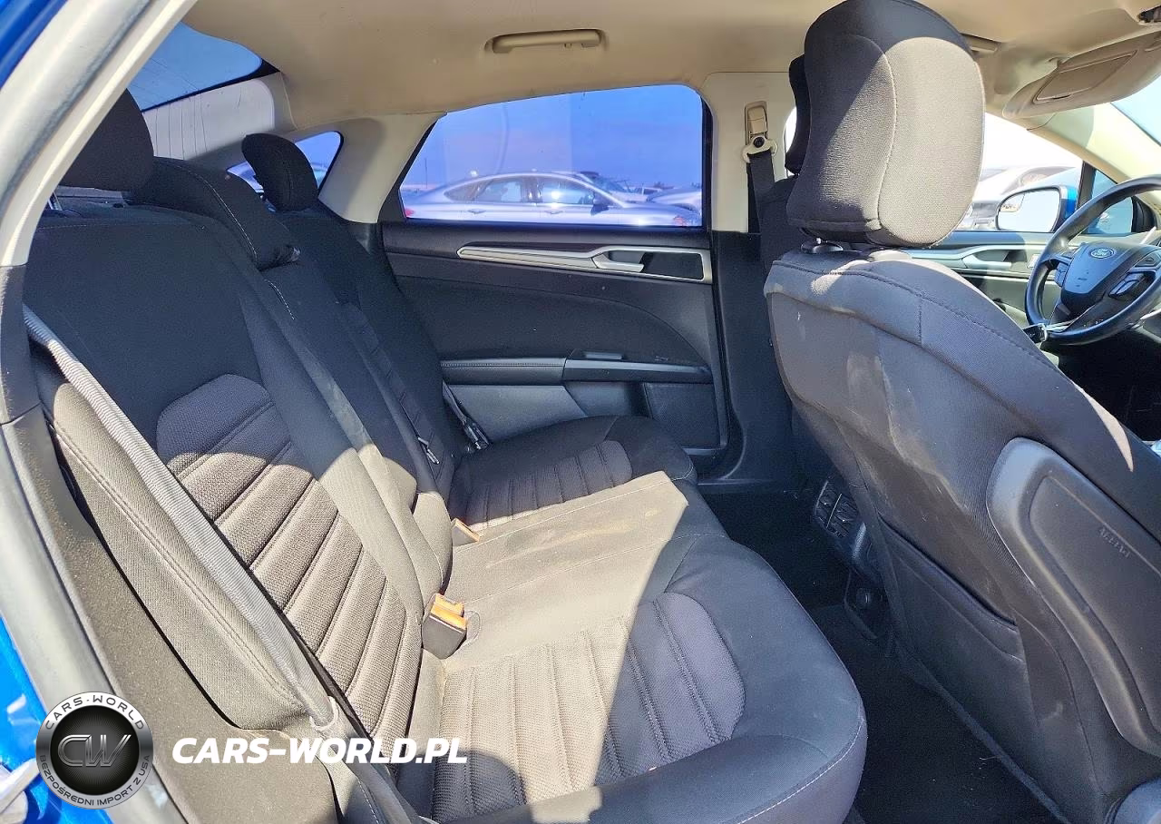2018 Ford Fusion Se VIN:3FA6P0HD8JR136722 - 10