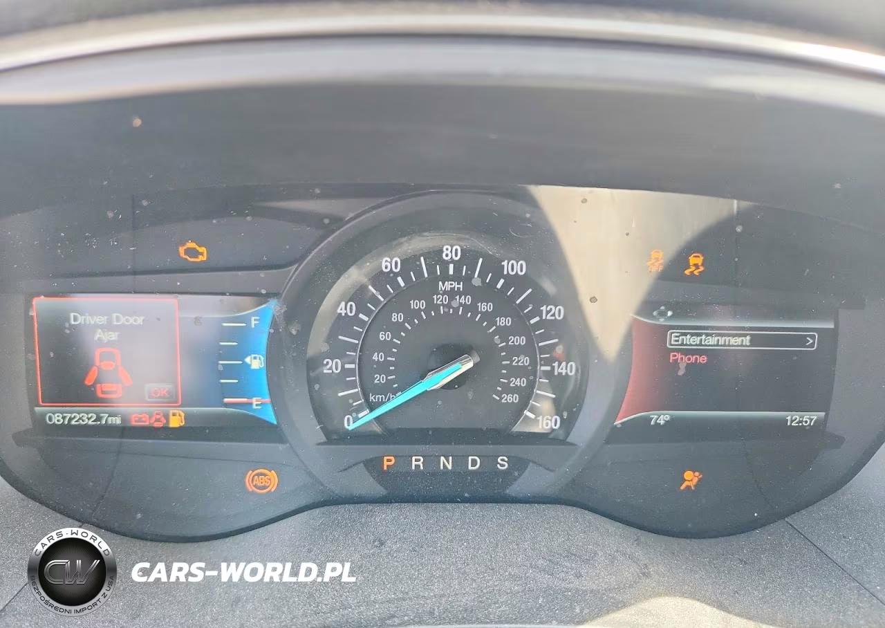 2018 Ford Fusion Se VIN:3FA6P0HD8JR136722 - 9