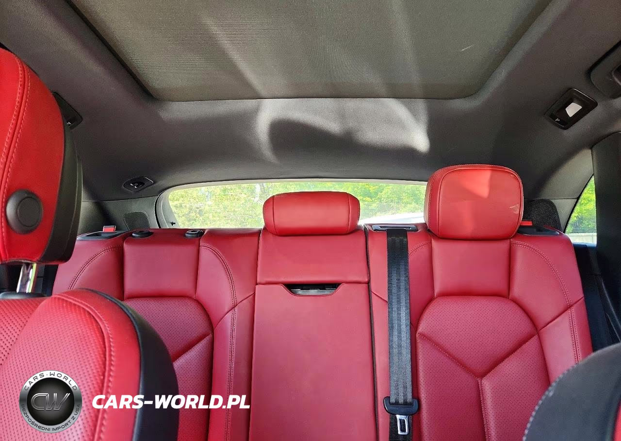 2023 Porsche Macan Base VIN:WP1AA2A5XPLB14537 - 10