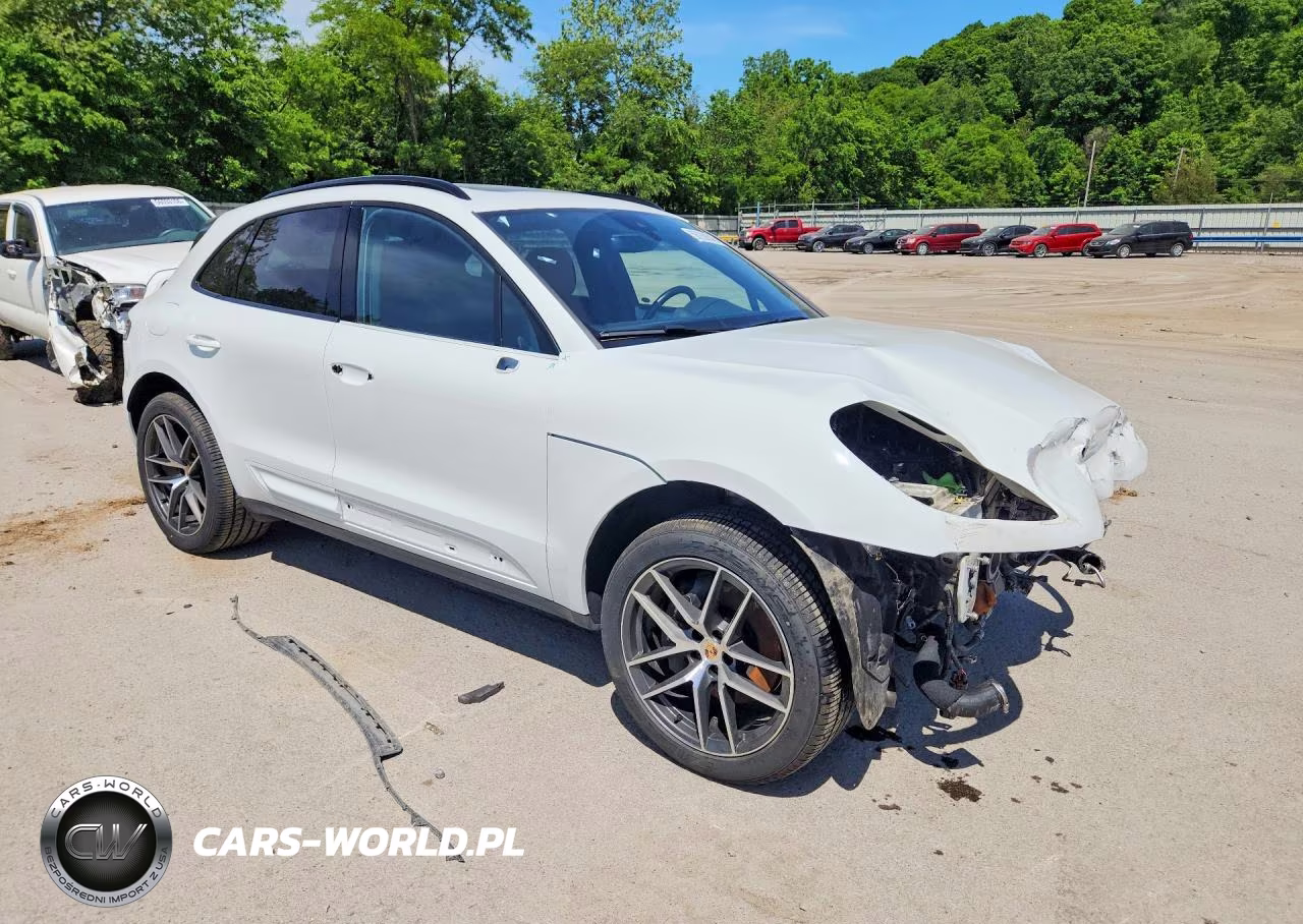 2023 Porsche Macan Base VIN:WP1AA2A5XPLB14537 - 4