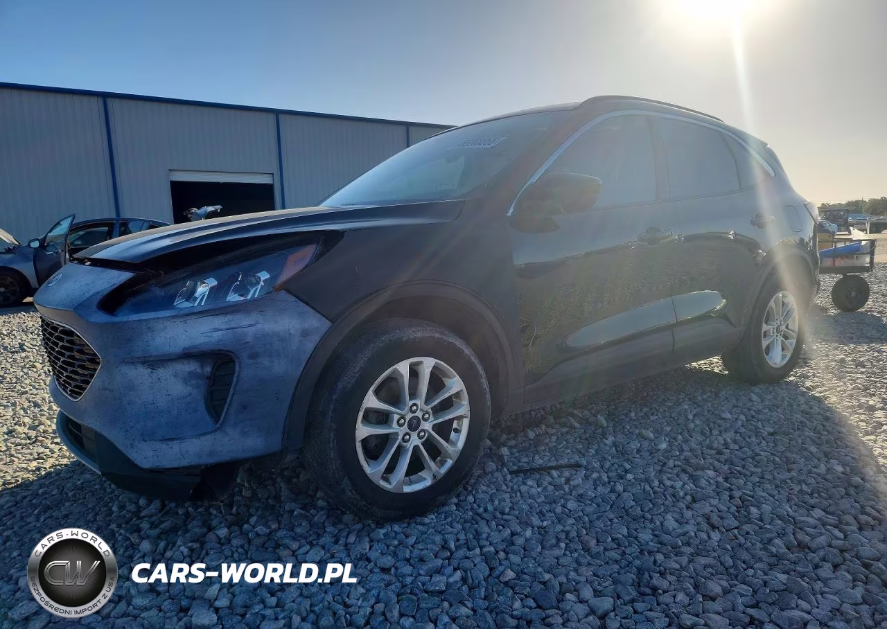 2021 Ford Escape Se