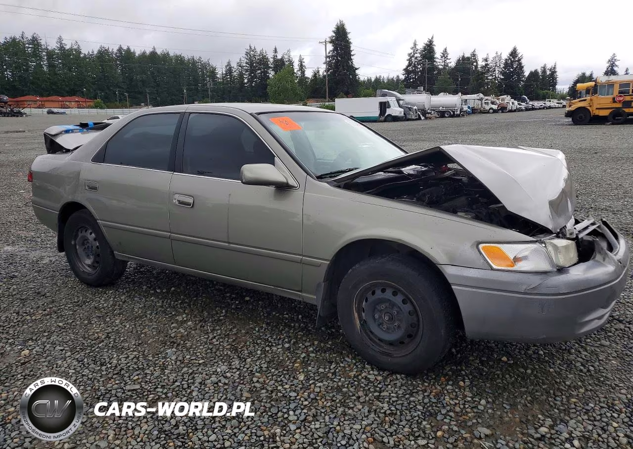 1998 Toyota Camry Le VIN:JT2BG22K2W0130989 - 4