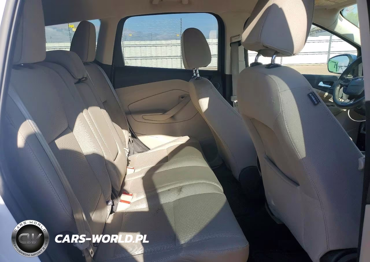 2017 Ford Escape Se VIN:1FMCU9G92HUE08414 - 10