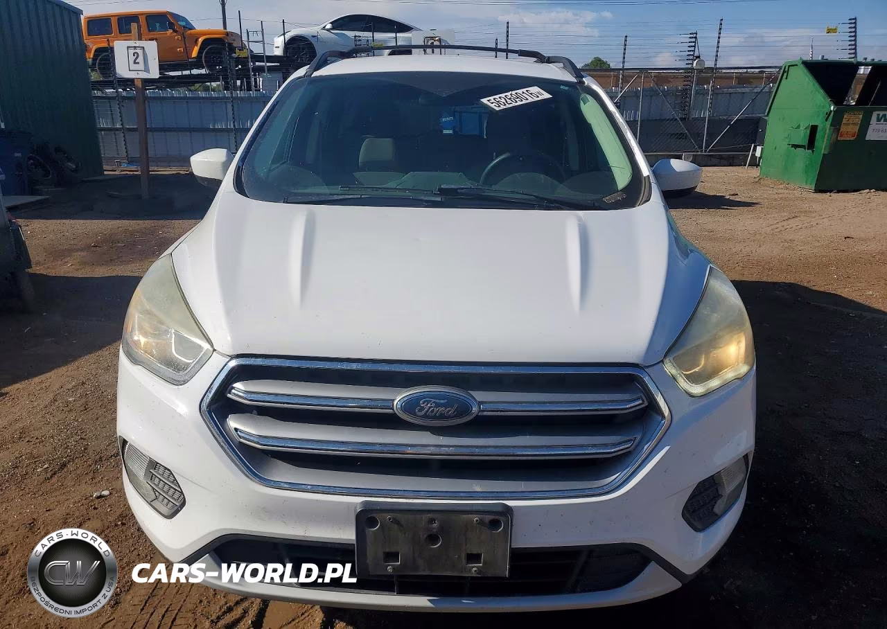 2017 Ford Escape Se VIN:1FMCU9G92HUE08414 - 5
