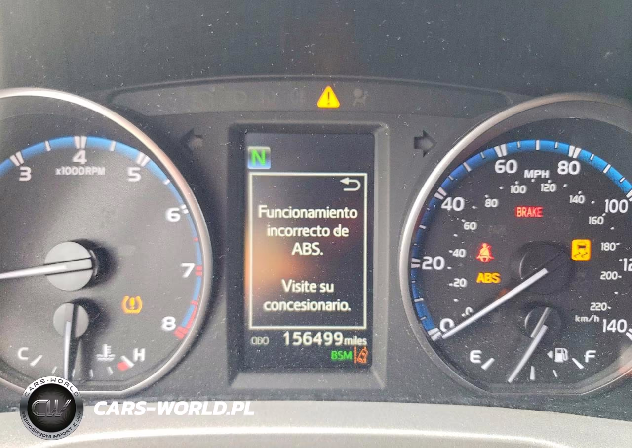 2018 Toyota Rav4 Xle VIN:2T3RFREV4JW812817 - 9