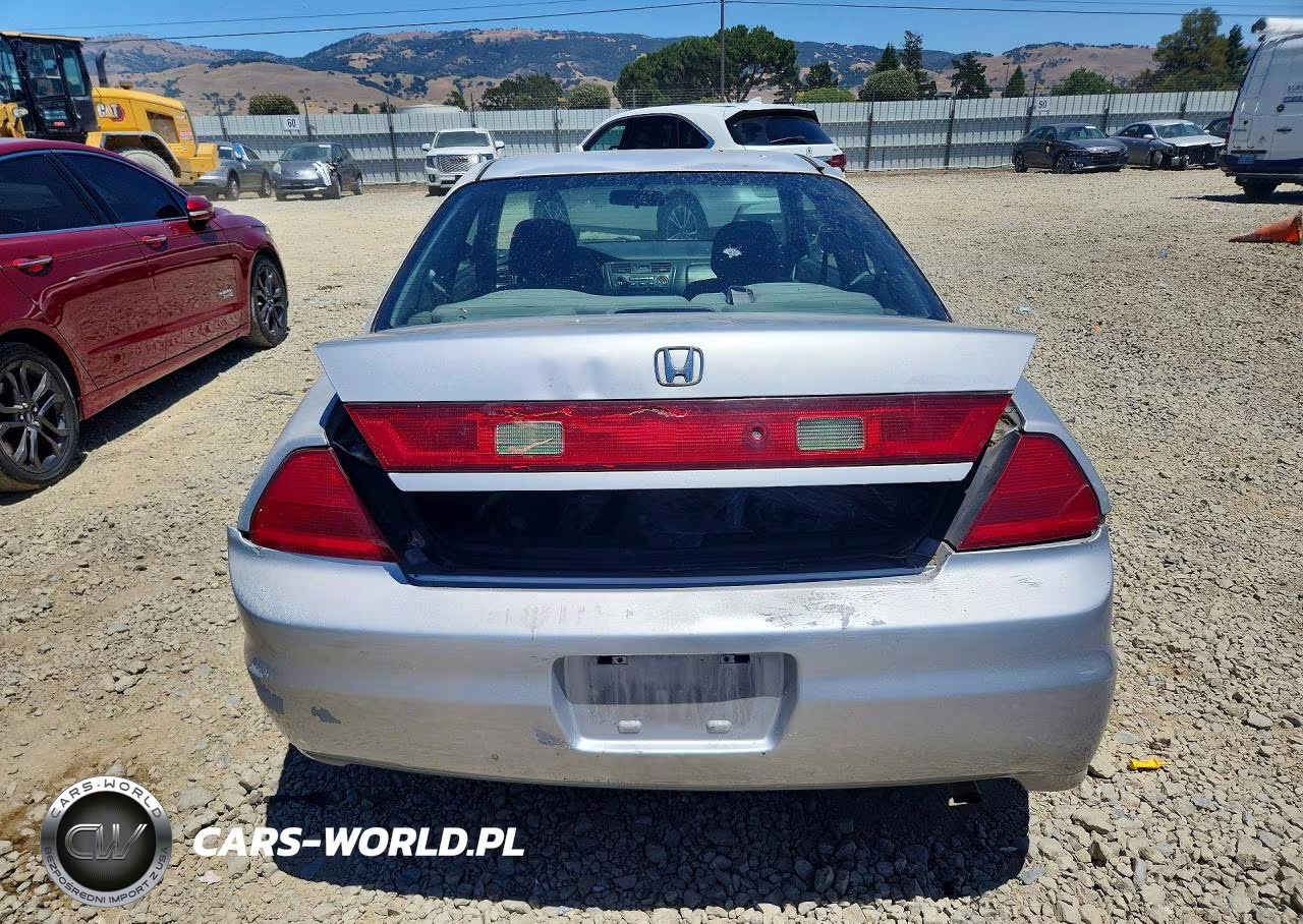2002 Honda Accord Lx VIN:1HGCG31602A015044 - 6