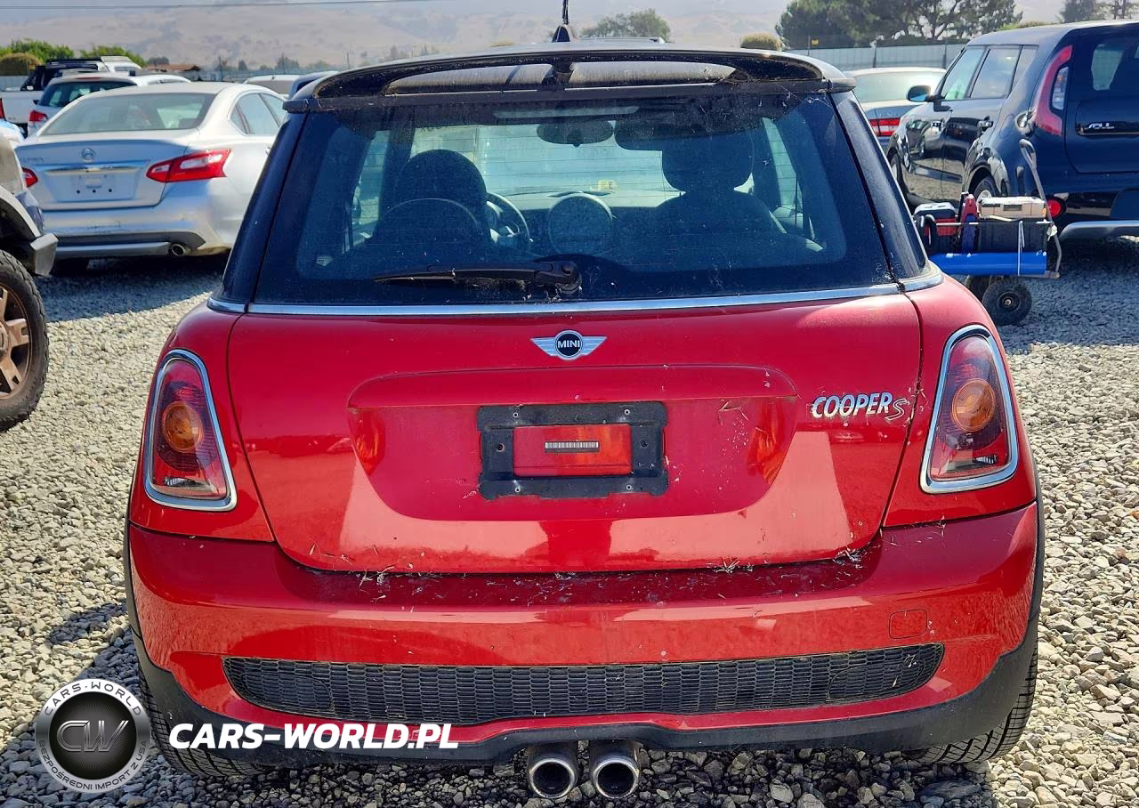2010 Mini Cooper S VIN:WMWMF7C50ATZ70461 - 6