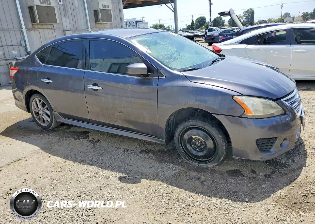 2014 Nissan Sentra Sr VIN:3N1AB7AP0EY290324 - 4