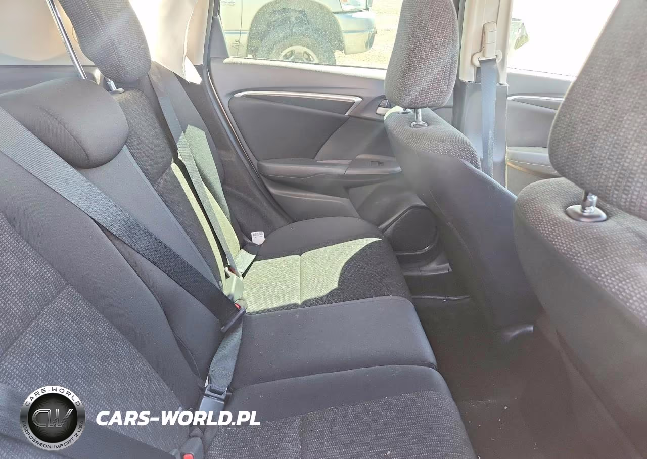 2015 Honda Fit Lx VIN:3HGGK5H50FM709086 - 10