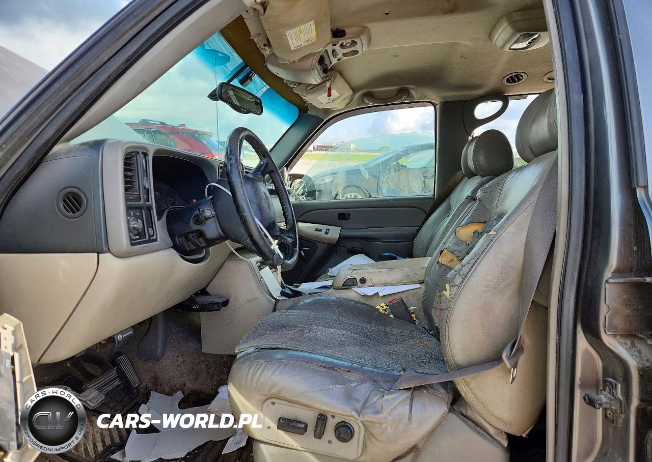 2001 Chevrolet Suburban C1500 VIN:3GNEC16T01G225673 - 7