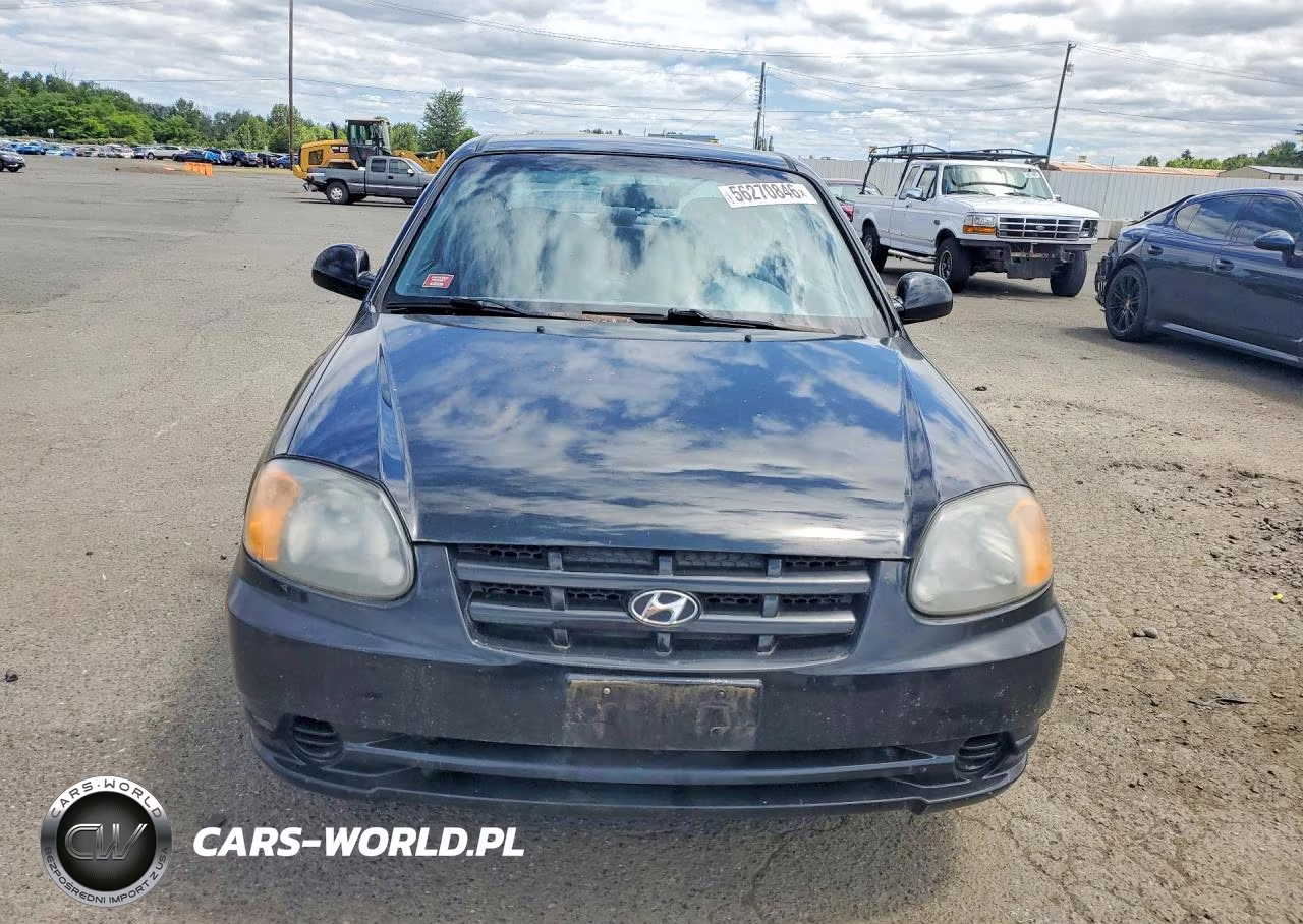 2005 Hyundai Accent Gs VIN:KMHCG35C95U330261 - 5