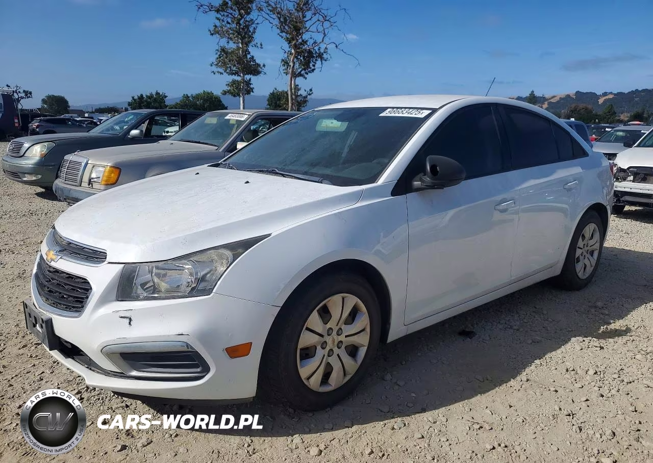 2016 Chevrolet Cruze Limited Ls – zdjęcie 1 z 12