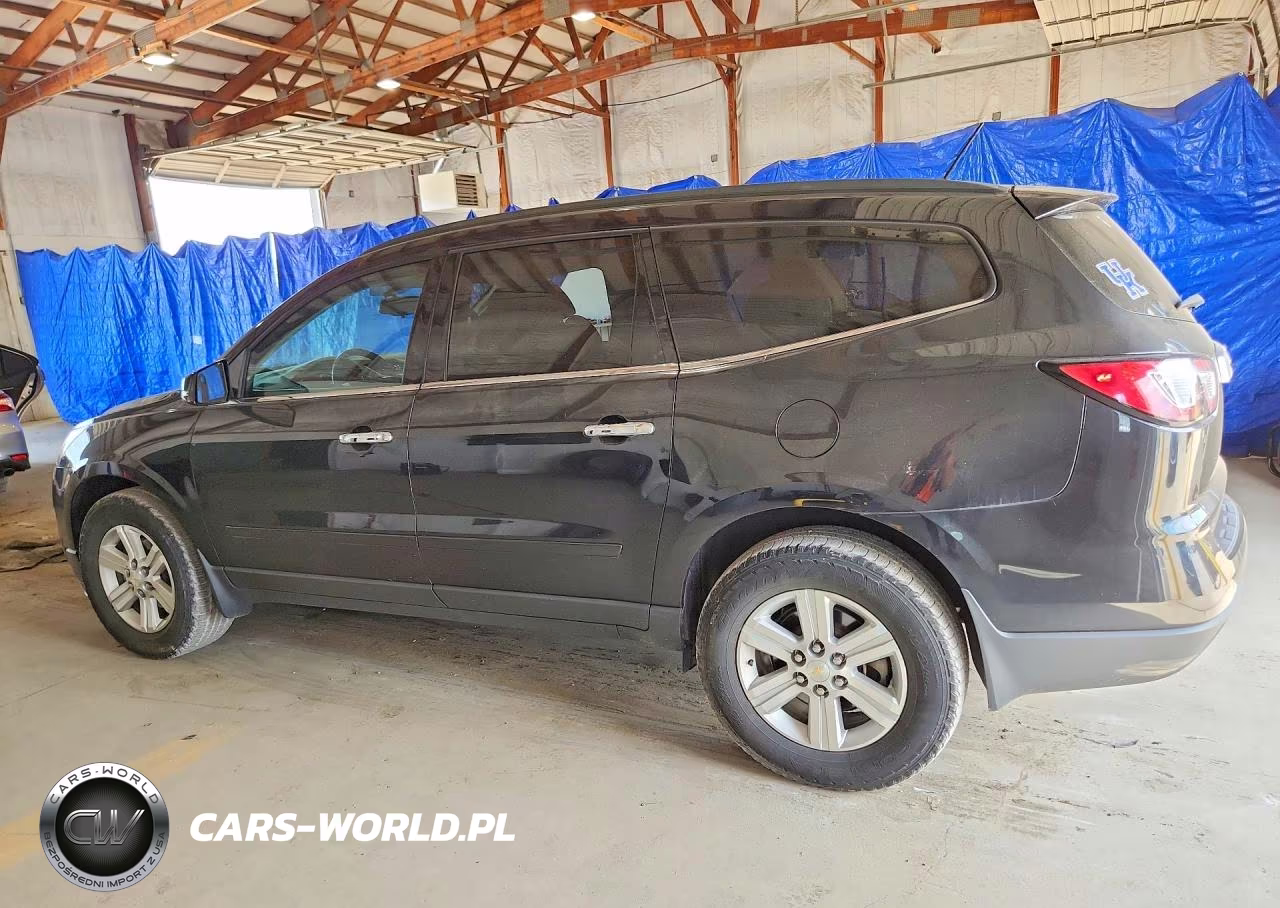 2014 Chevrolet Traverse Lt VIN:1GNKRGKD8EJ245225 - 2