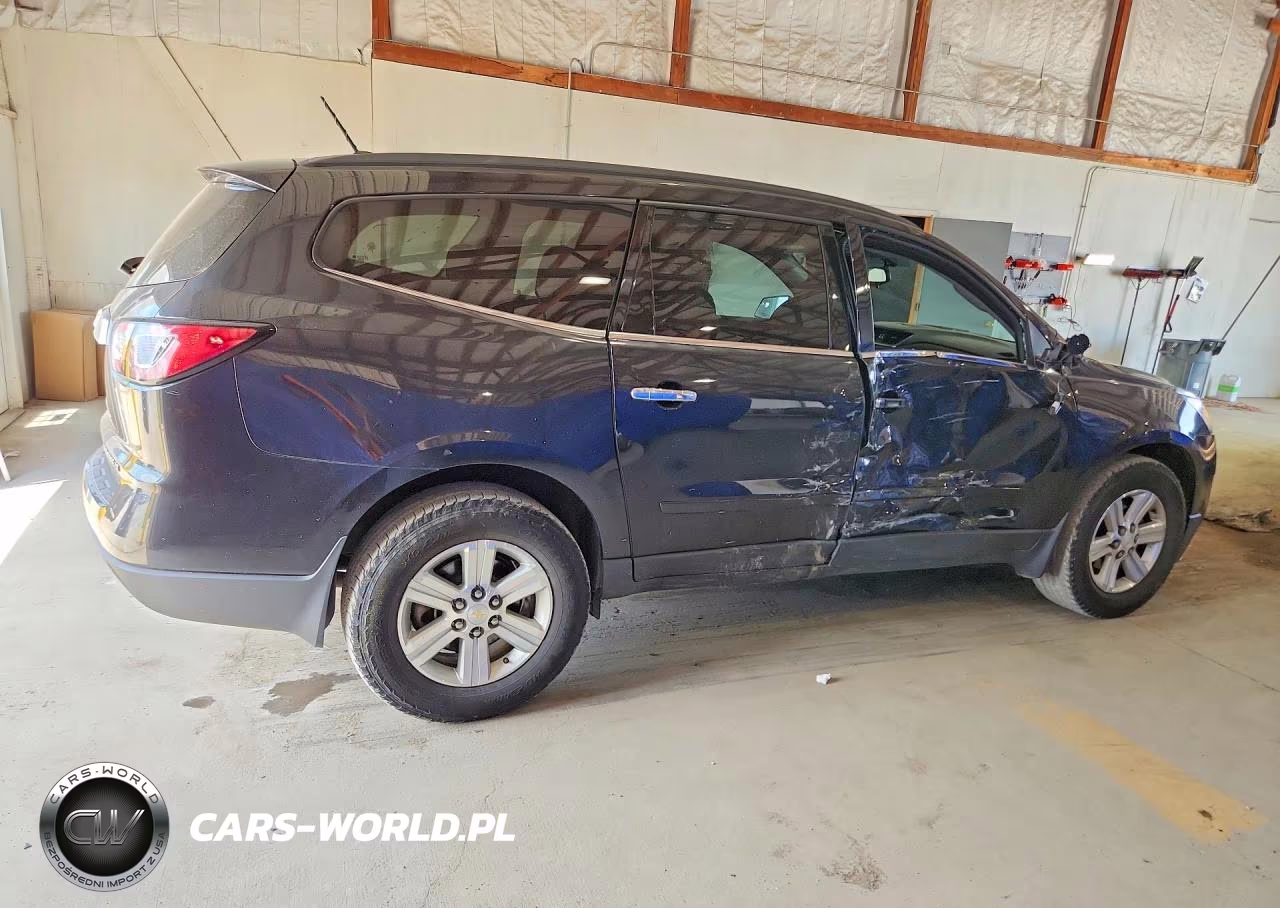 2014 Chevrolet Traverse Lt VIN:1GNKRGKD8EJ245225 - 3