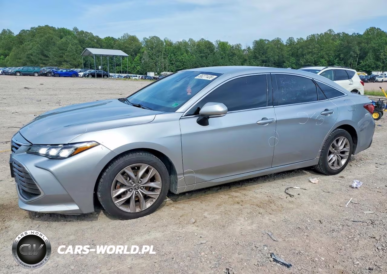 2021 Toyota Avalon Xle – zdjęcie 1 z 12