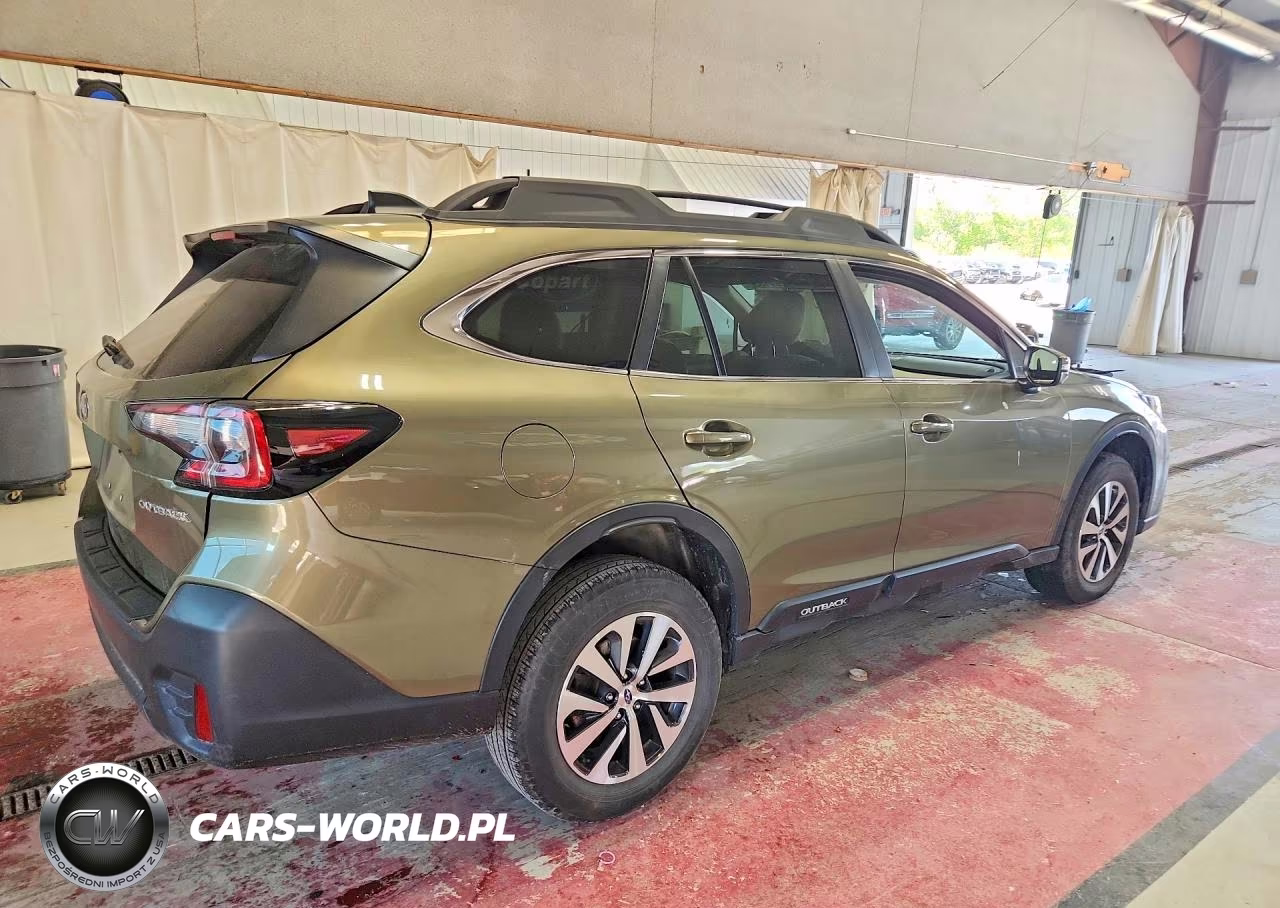 2021 Subaru Outback Premium VIN:4S4BTACC8M3111813 - 3