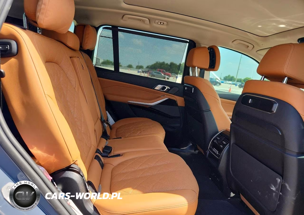 2024 BMW X7 xDrive40I VIN:5UX23EM0XR9S99737 - 10