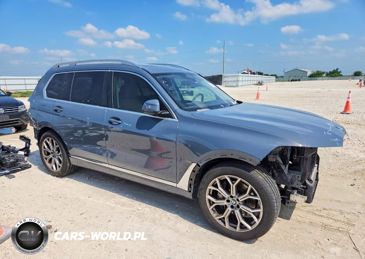 2024 BMW X7 xDrive40I VIN:5UX23EM0XR9S99737 - 4