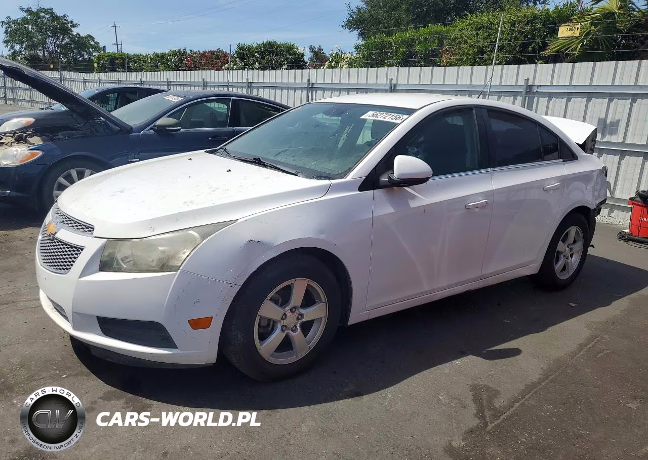 2013 Chevrolet Cruze Lt – zdjęcie 1 z 12