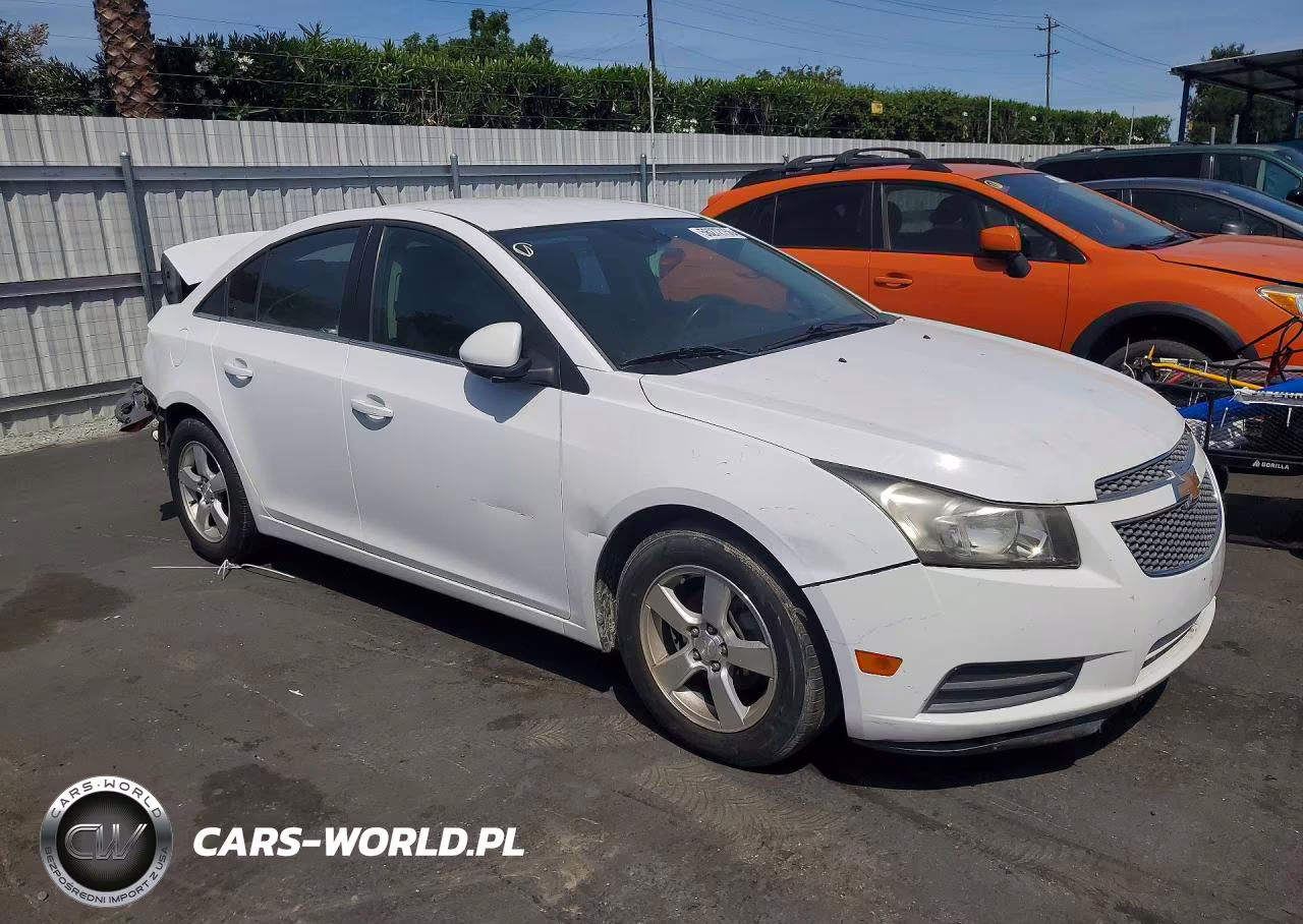 2013 Chevrolet Cruze Lt VIN:1G1PC5SB6D7271653 - 4
