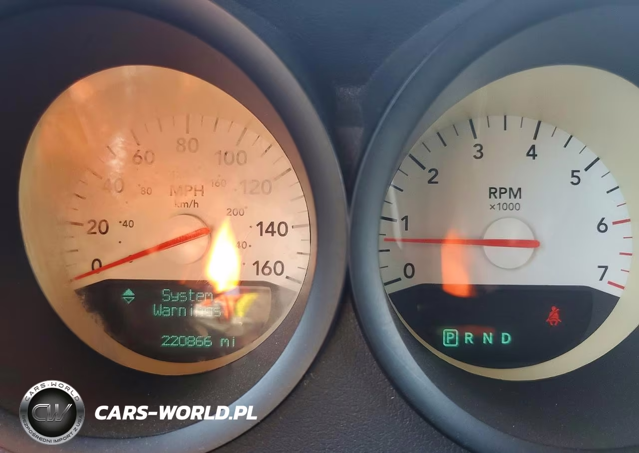 2007 Dodge Charger R VIN:2B3LA53HX7H876574 - 9